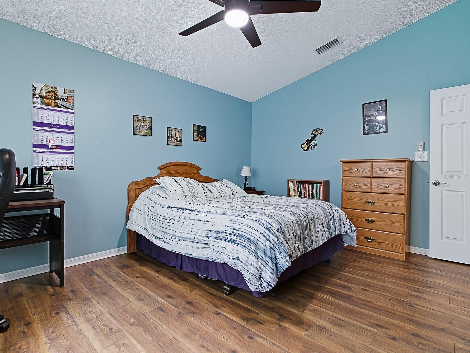 Image 25 of 65 For 4949 Sawgrass Lake Circle