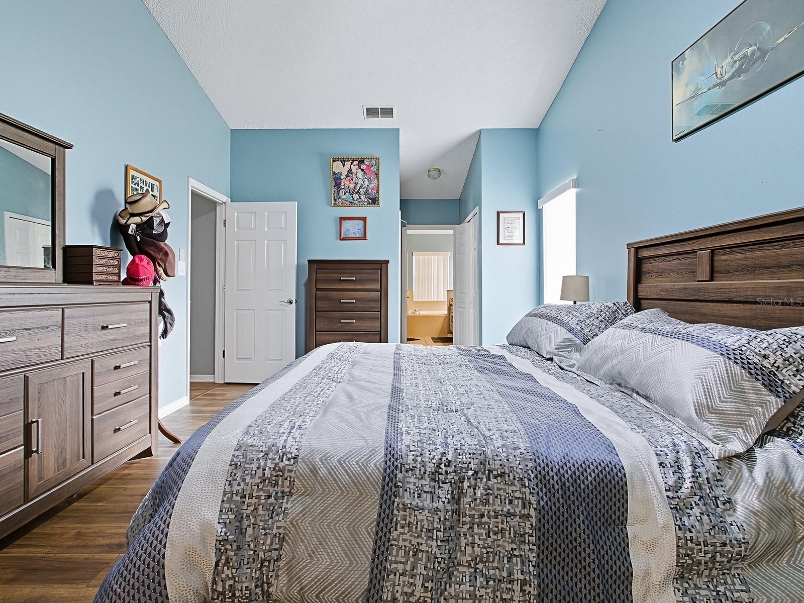 Image 32 of 65 For 4949 Sawgrass Lake Circle