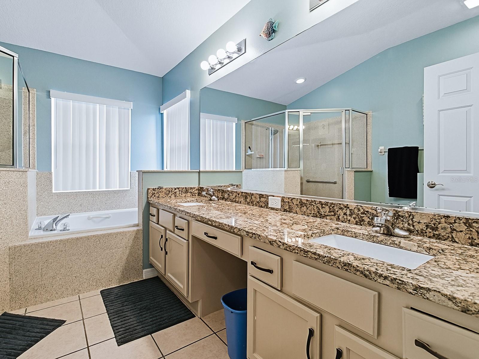 Image 33 of 65 For 4949 Sawgrass Lake Circle
