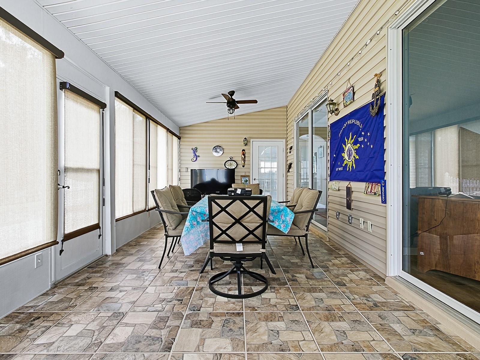 Image 43 of 65 For 4949 Sawgrass Lake Circle
