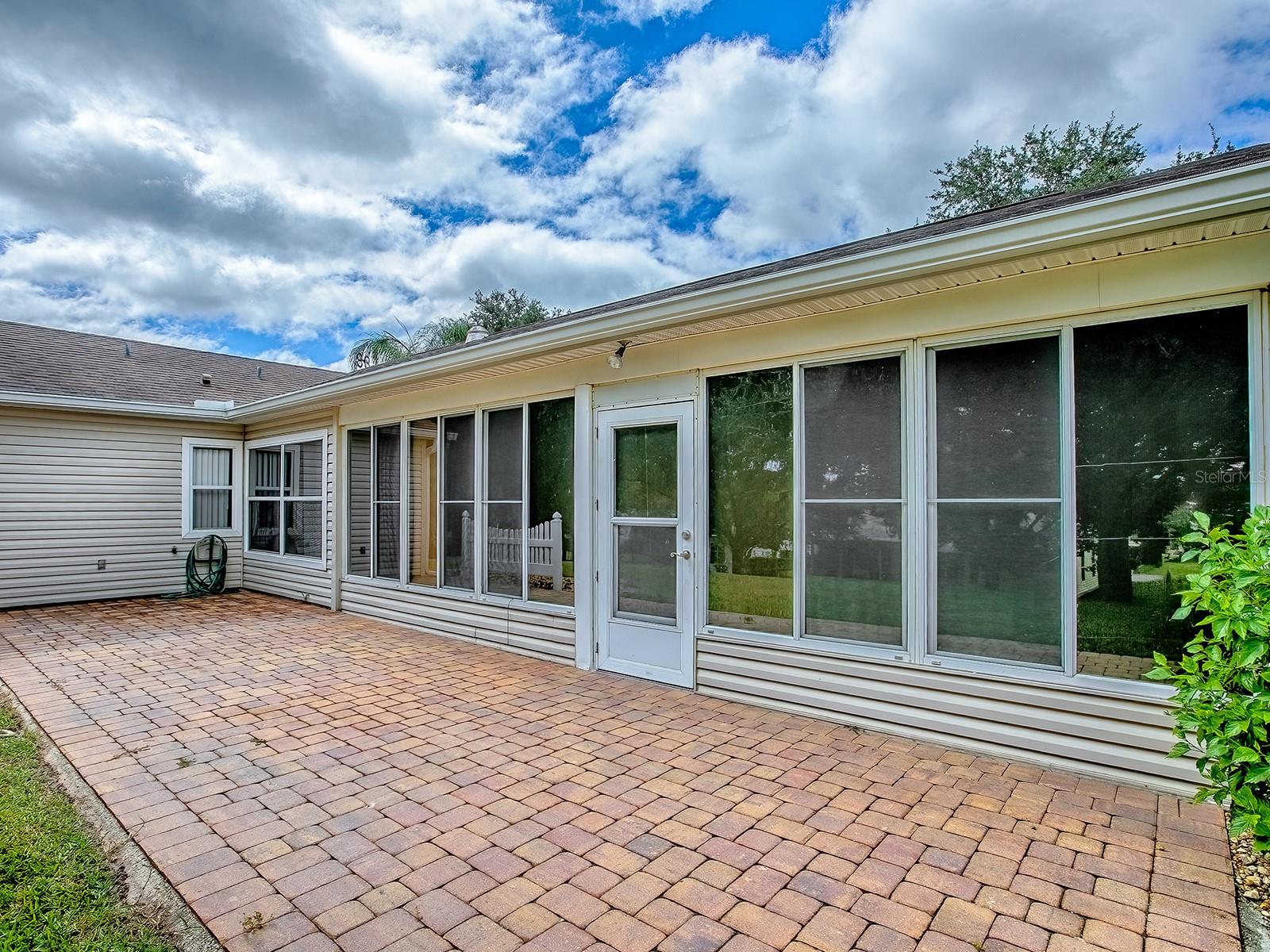 Image 45 of 65 For 4949 Sawgrass Lake Circle