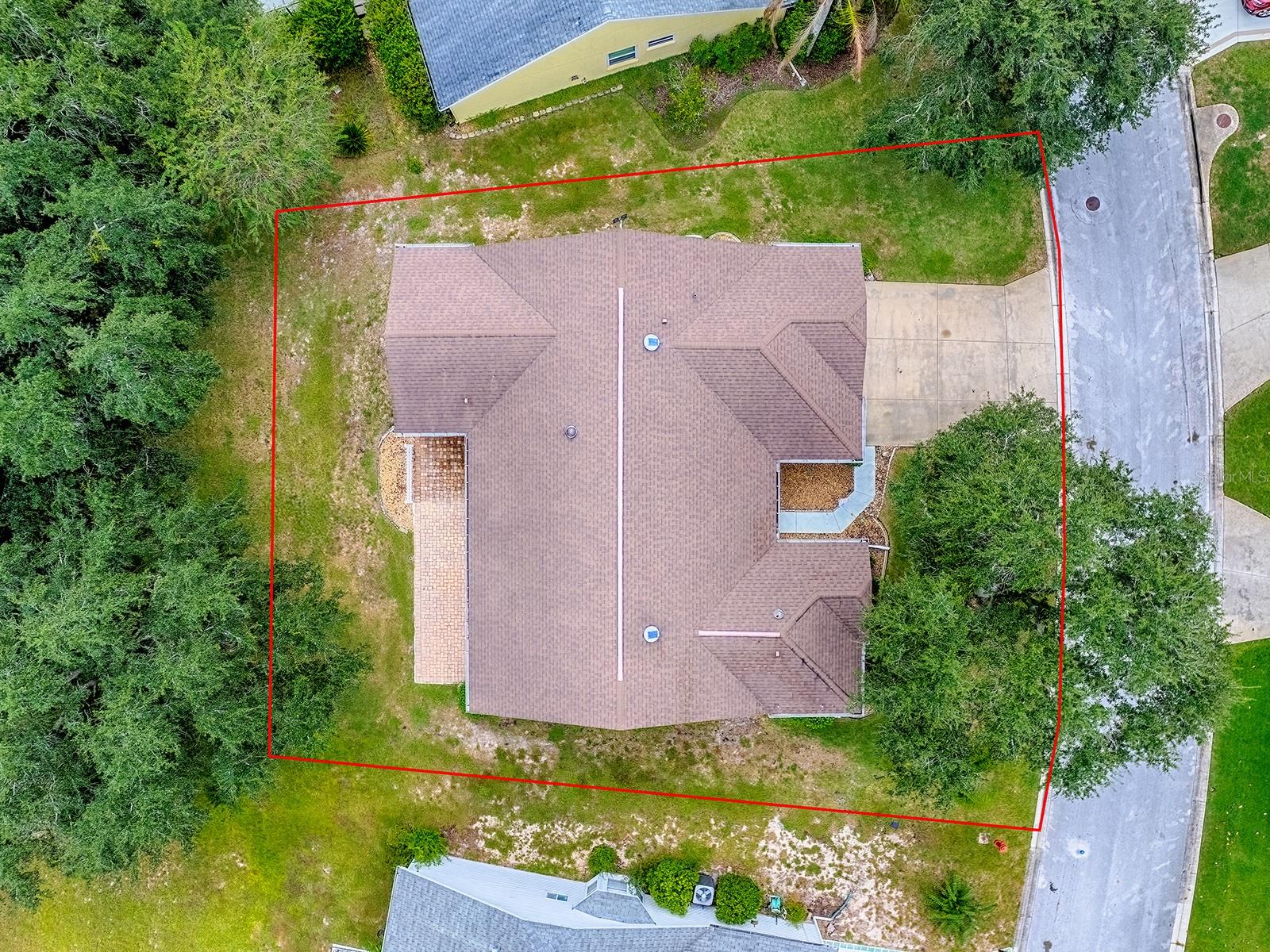 Image 50 of 65 For 4949 Sawgrass Lake Circle