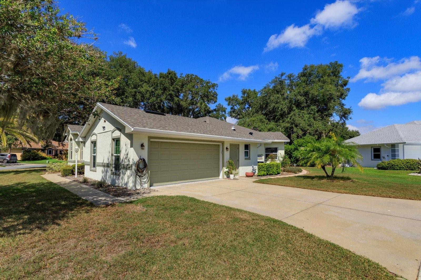 Image 2 of 28 For 5401 Essex Court