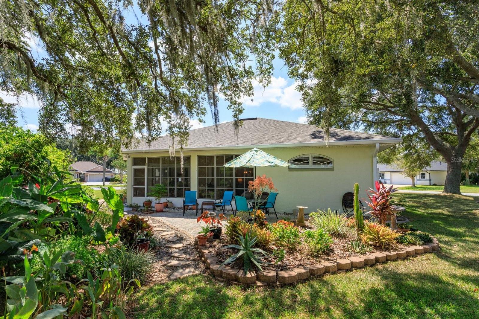 Image 27 of 28 For 5401 Essex Court