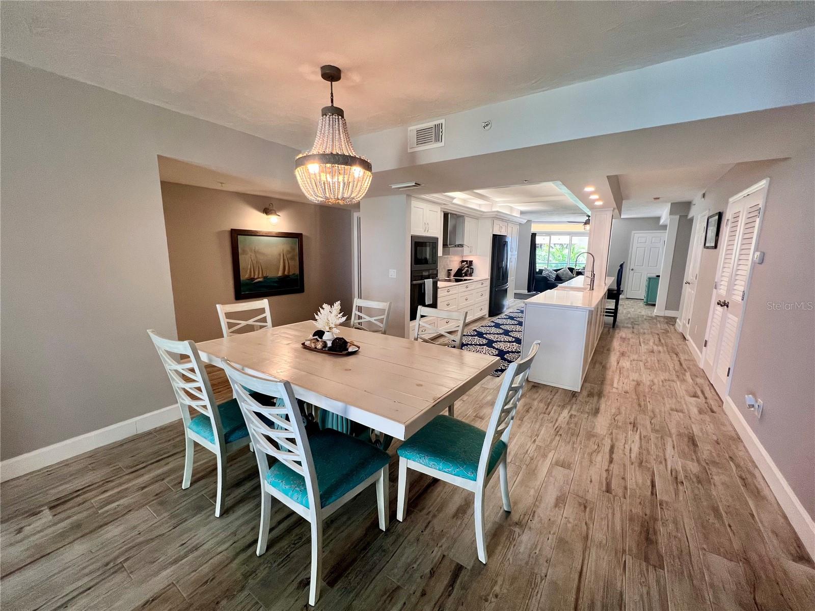 Image 12 of 28 For 4565 Atlantic Avenue 5203