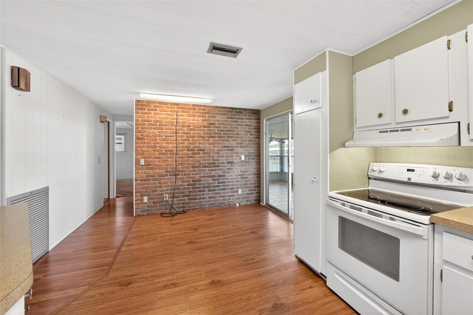 Image 19 of 65 For 1014 Southland Drive