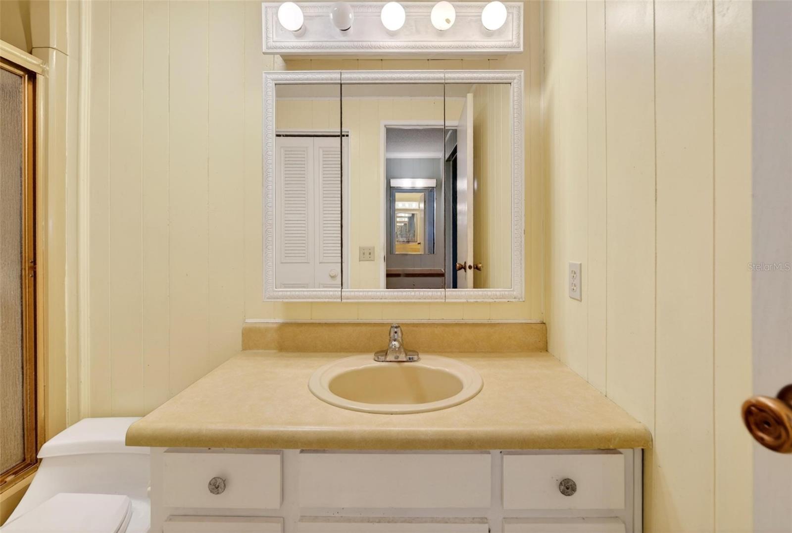 Image 31 of 65 For 1014 Southland Drive