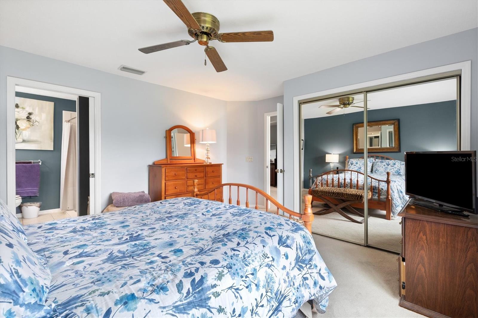 Image 19 of 37 For 11337 175th Place