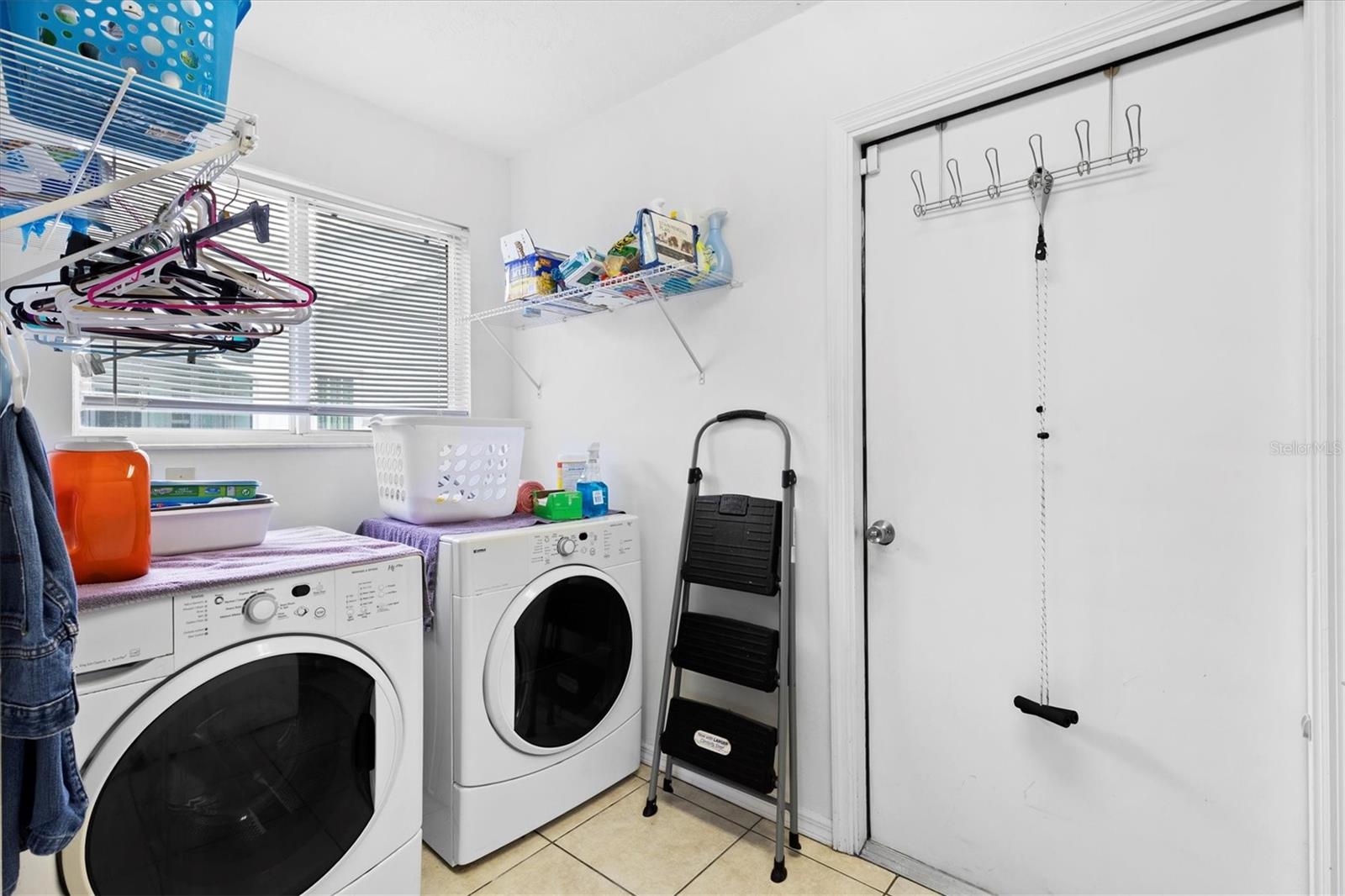 Image 25 of 37 For 11337 175th Place