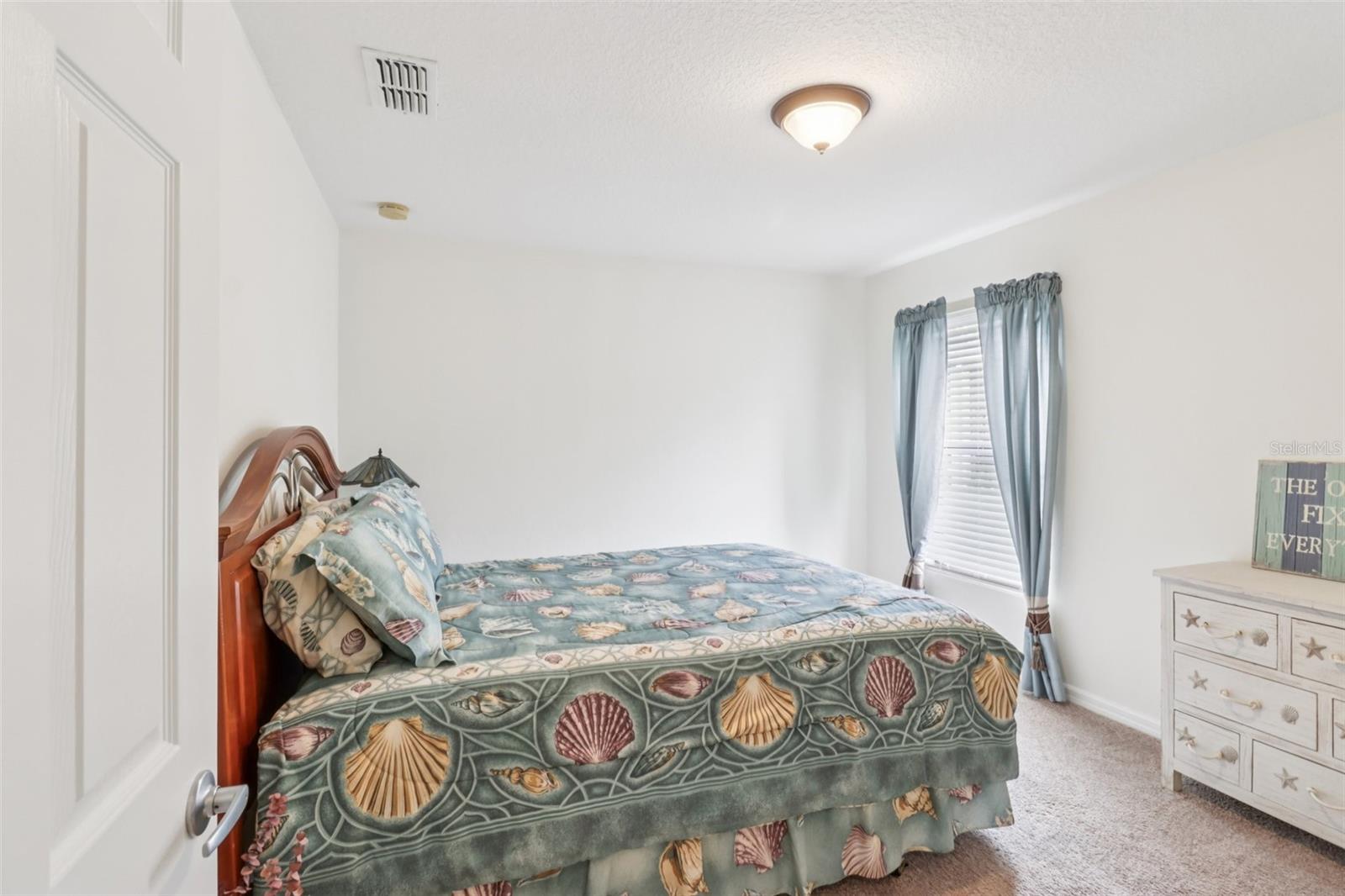 Image 20 of 29 For 36711 Alaqua Court