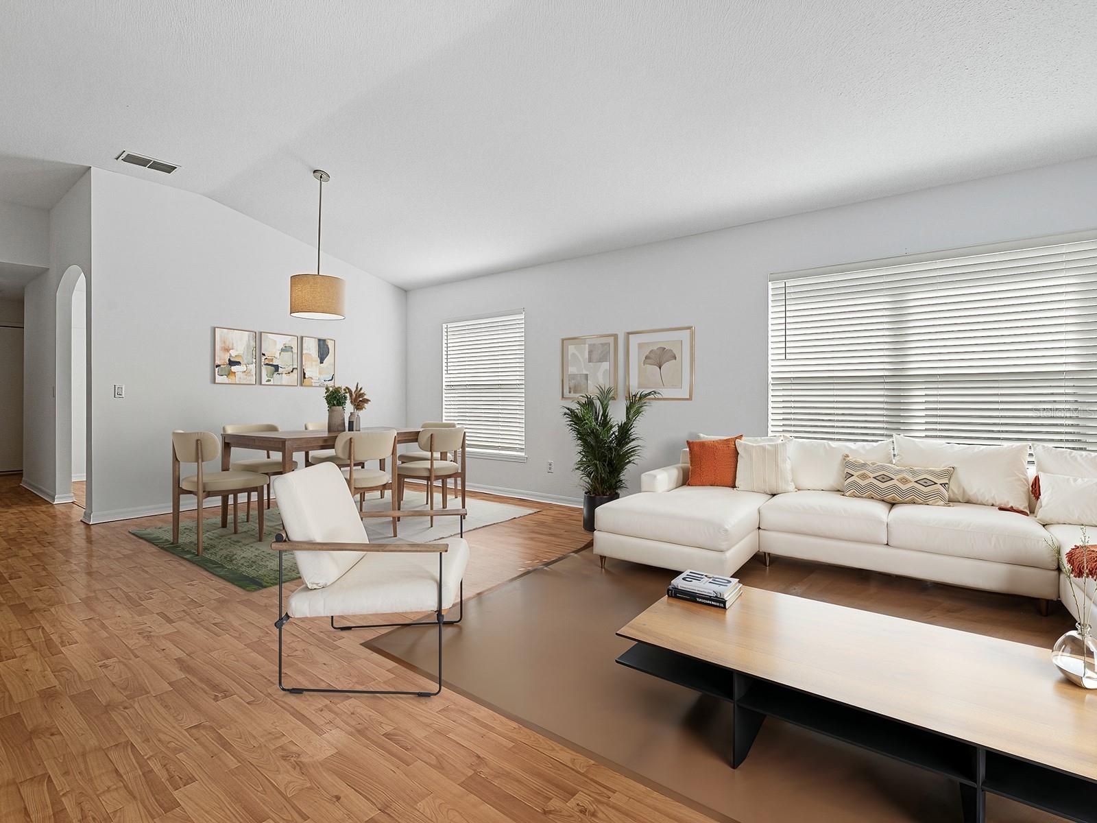 Listing photo id 9 for 3016 Andover Court