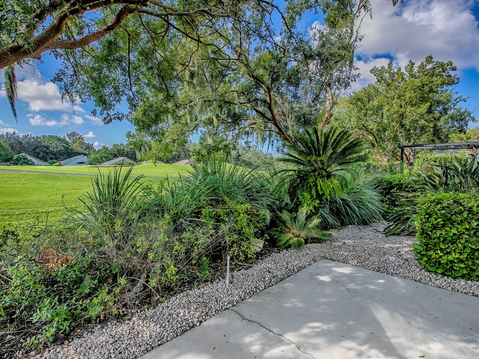 Listing photo id 31 for 3016 Andover Court