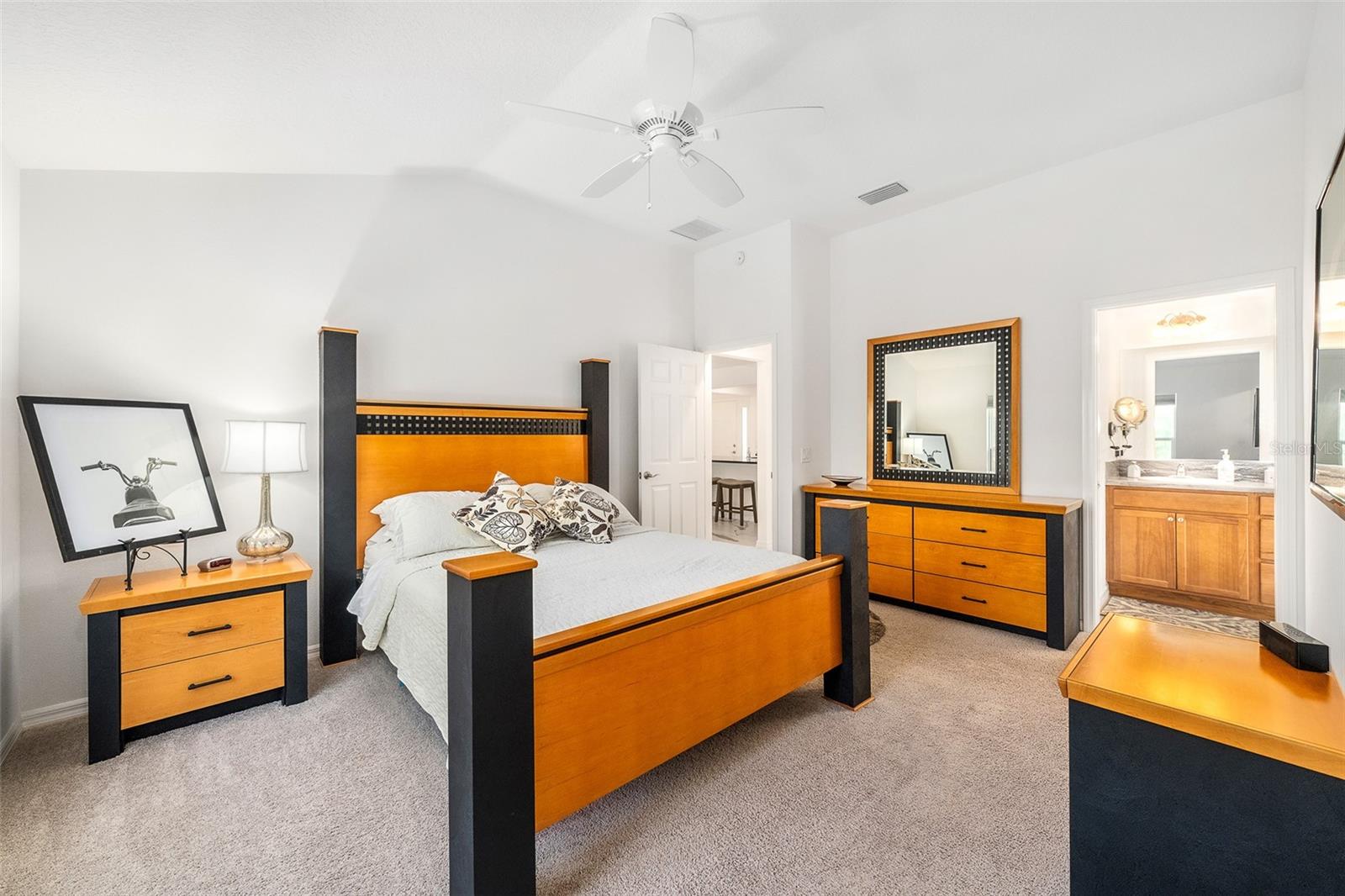 Image 18 of 37 For 3630 Anvil Avenue