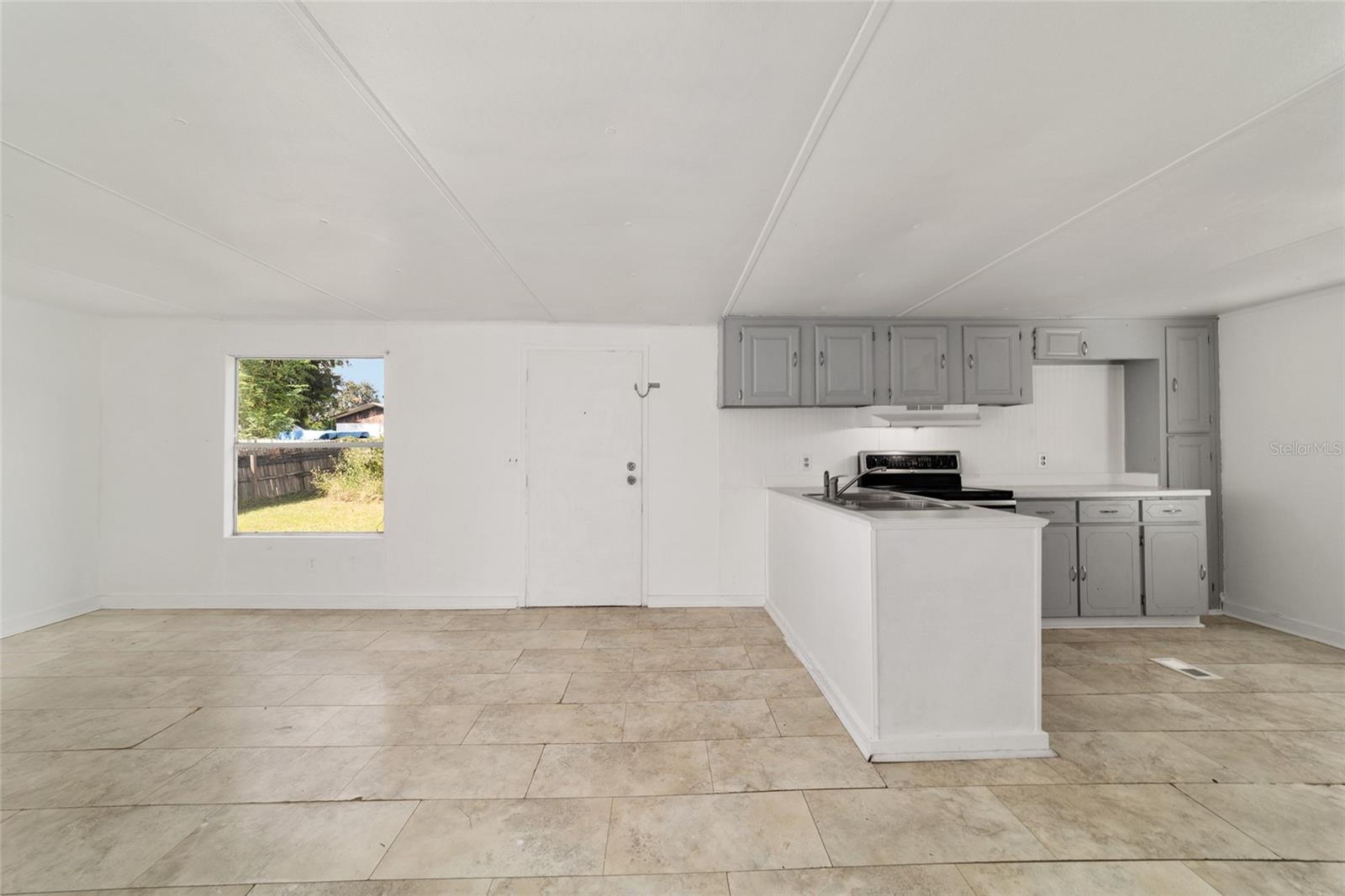 Image 13 of 34 For 3081 90th Street
