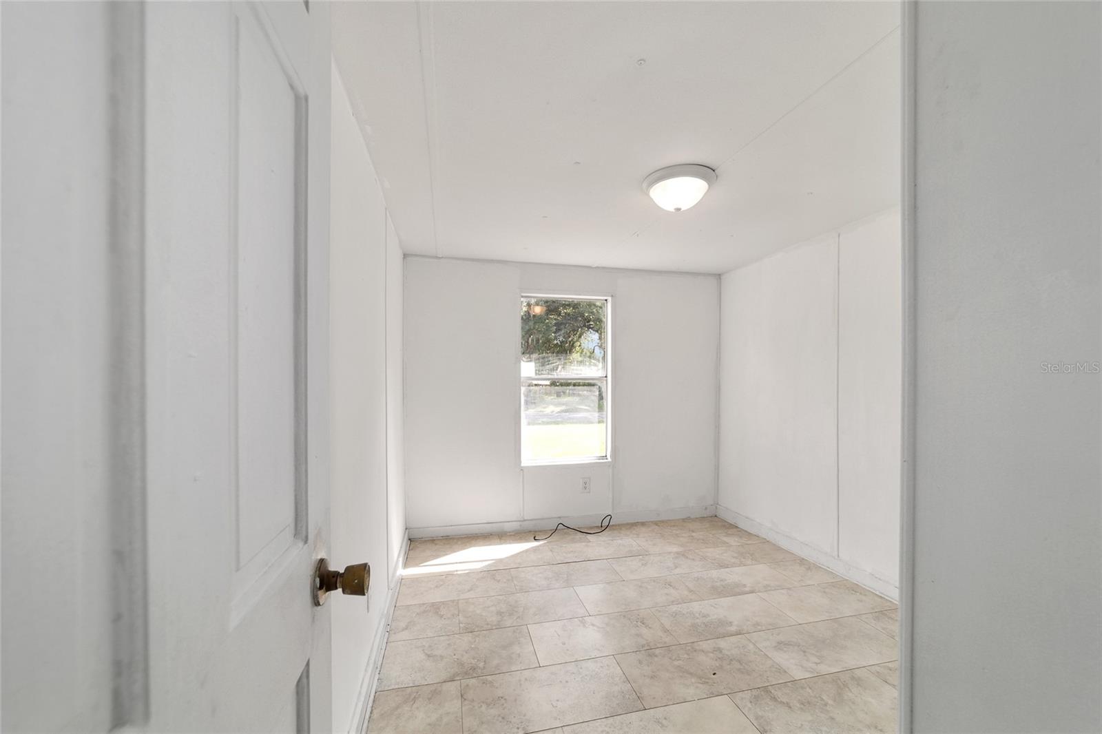 Image 27 of 34 For 3081 90th Street