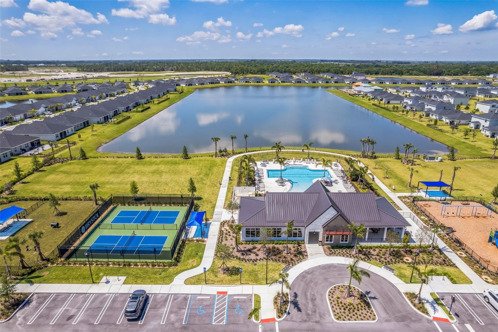 Image 55 of 78 For 10661 Suncrest Loop