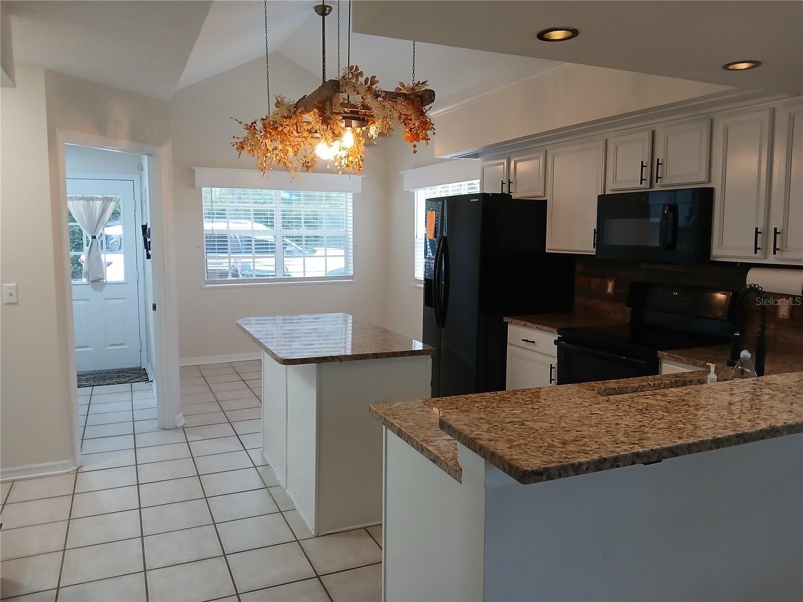 Image 11 of 35 For 9035 Mossy Oak Lane