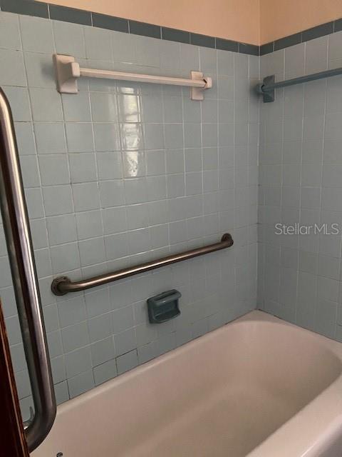 Image 6 of 9 For 2112 Hollywood Avenue