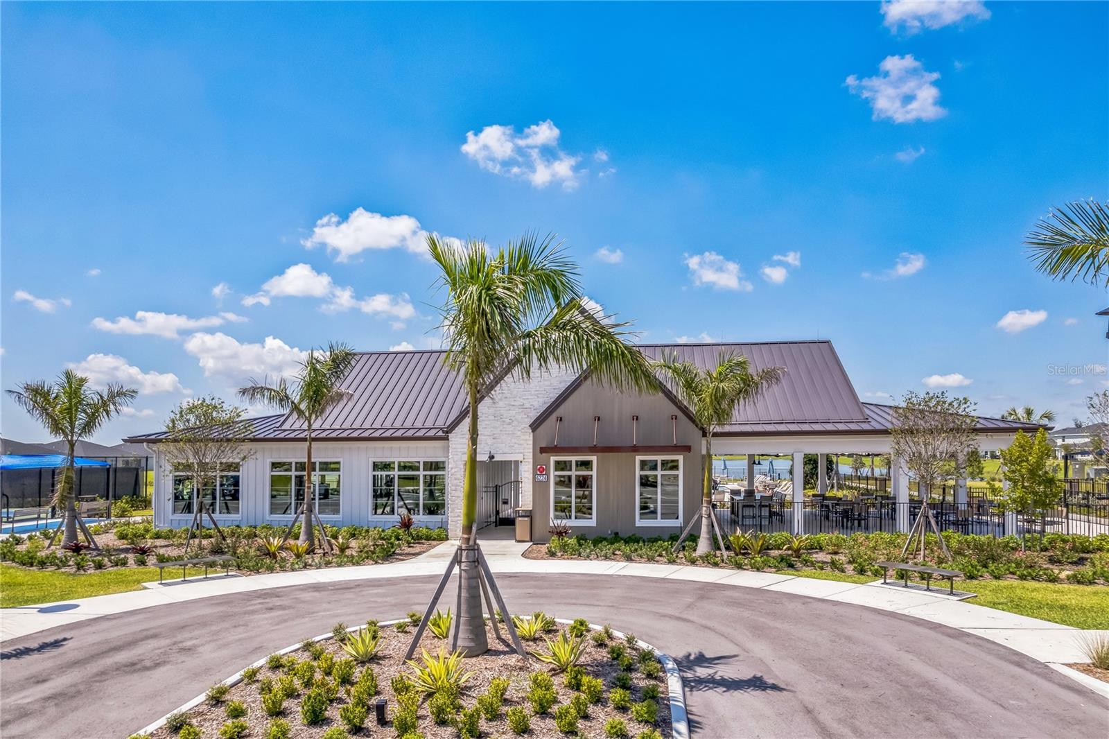 Image 42 of 54 For 10653 Suncrest Loop