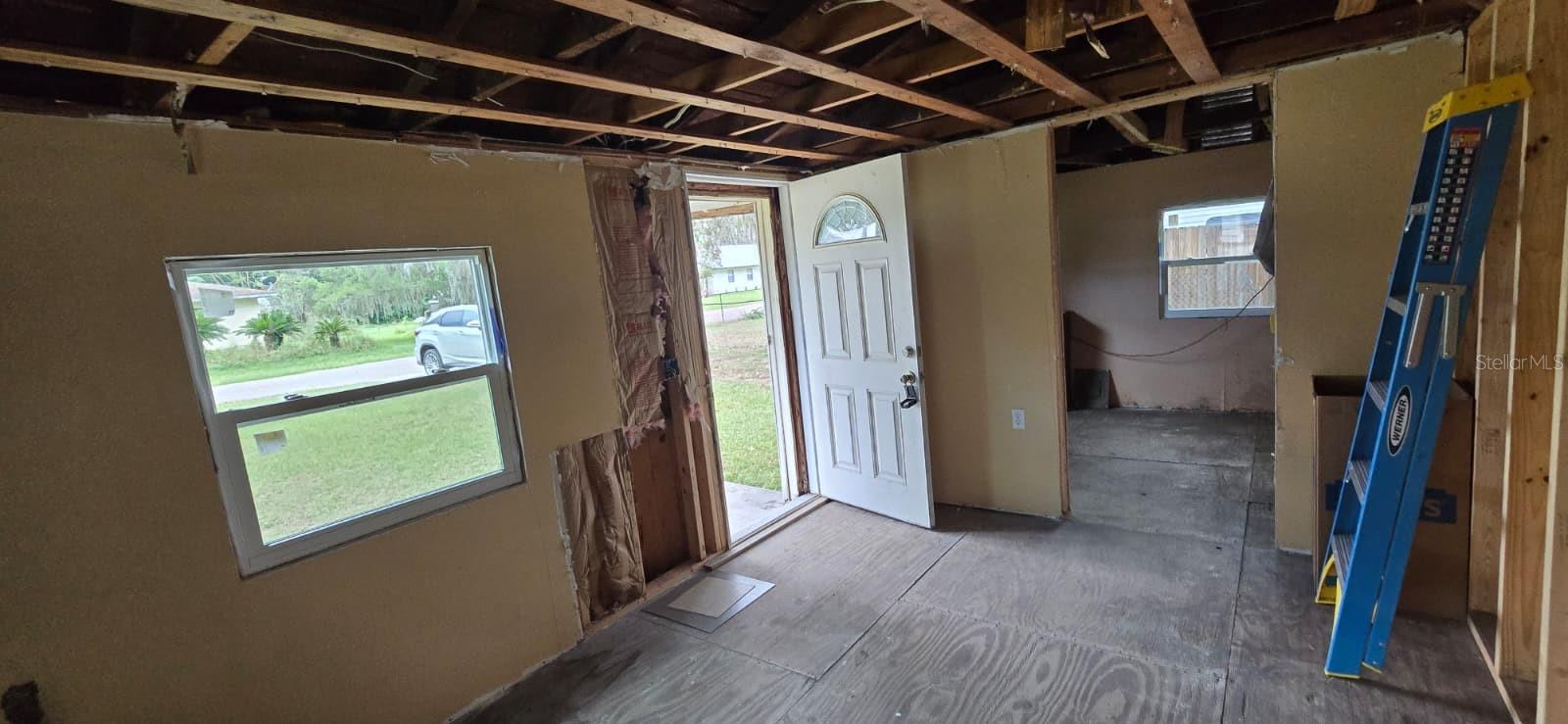 Image 5 of 24 For 16123 3rd Street