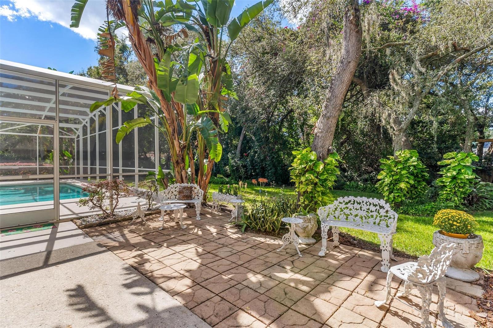 Image 10 of 60 For 33045 Lake Bend Circle