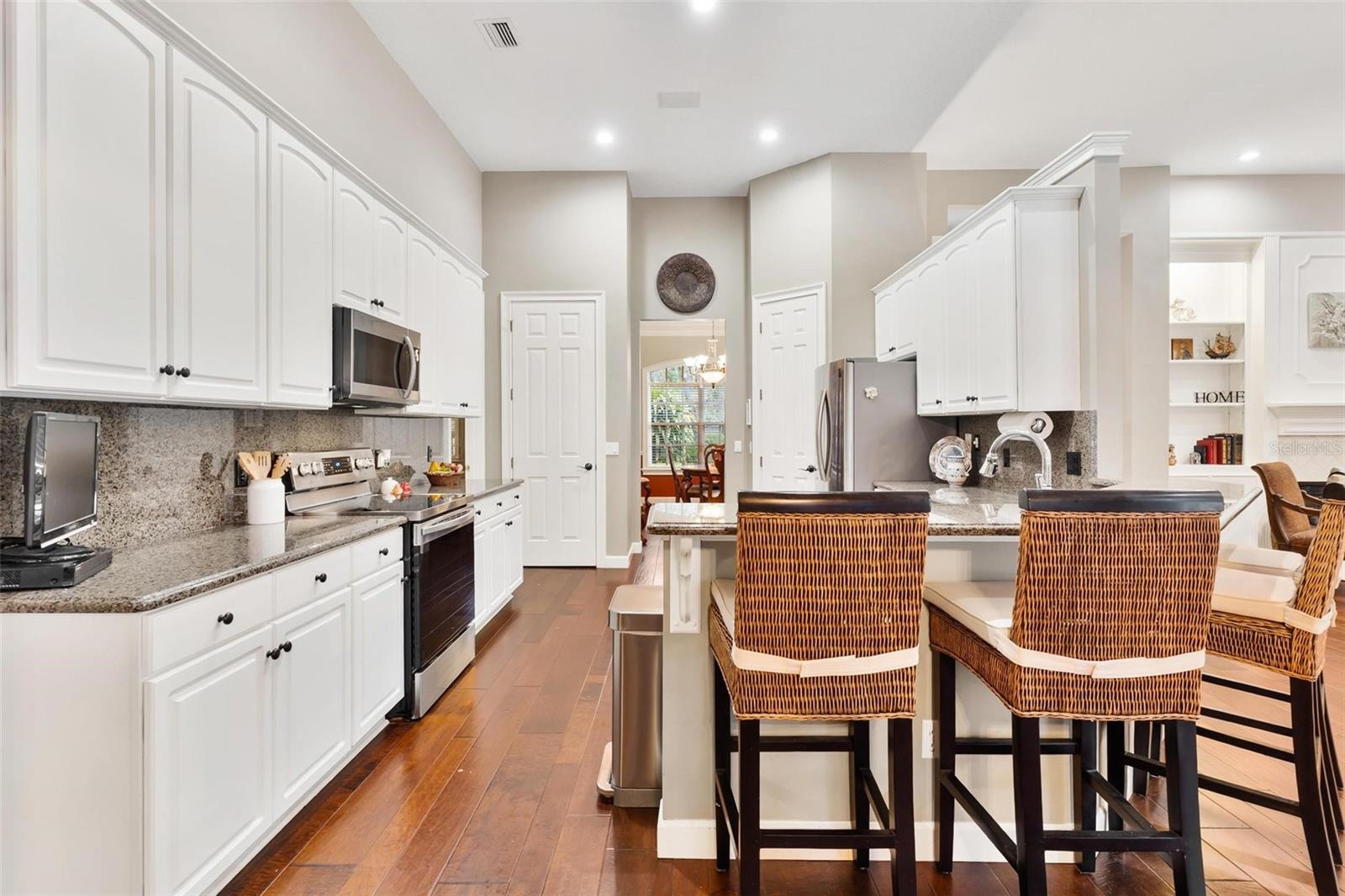 Image 21 of 60 For 33045 Lake Bend Circle