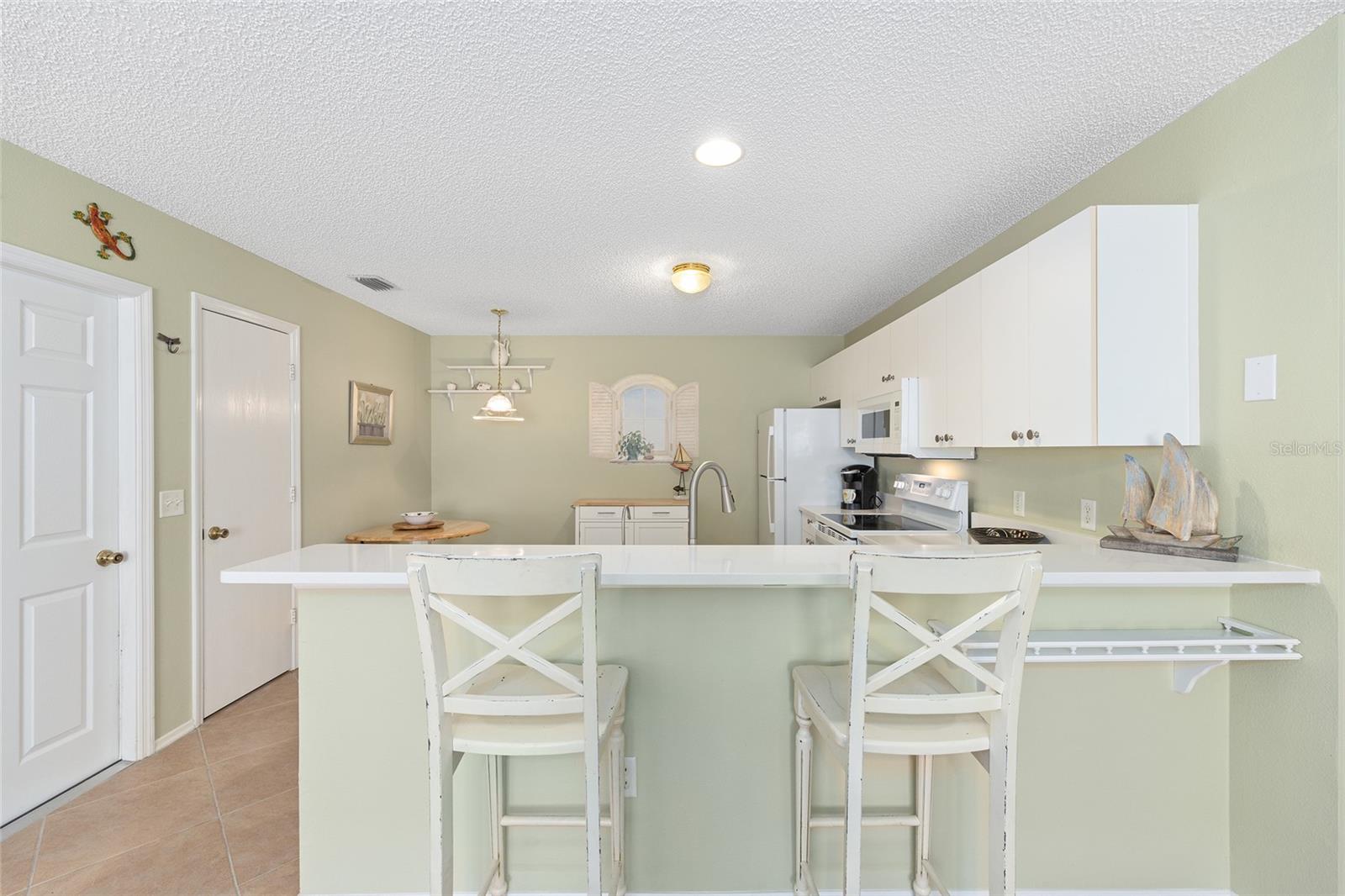 Image 17 of 43 For 16894 94th Sunnybrook Circle