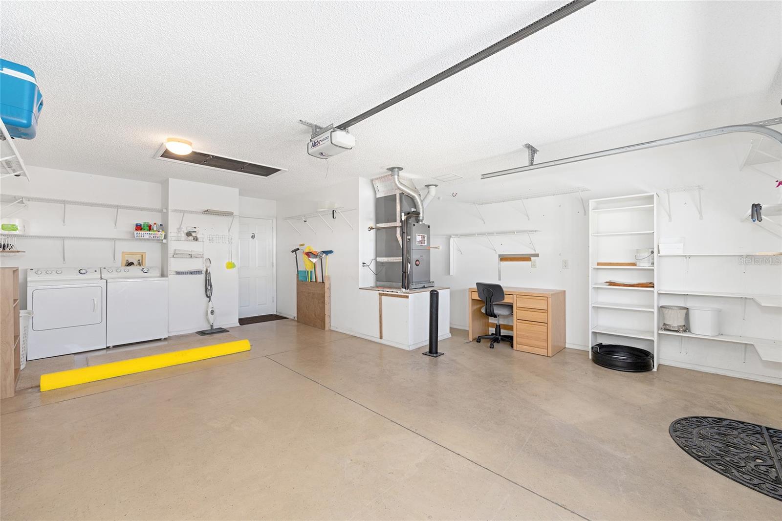 Image 33 of 43 For 16894 94th Sunnybrook Circle