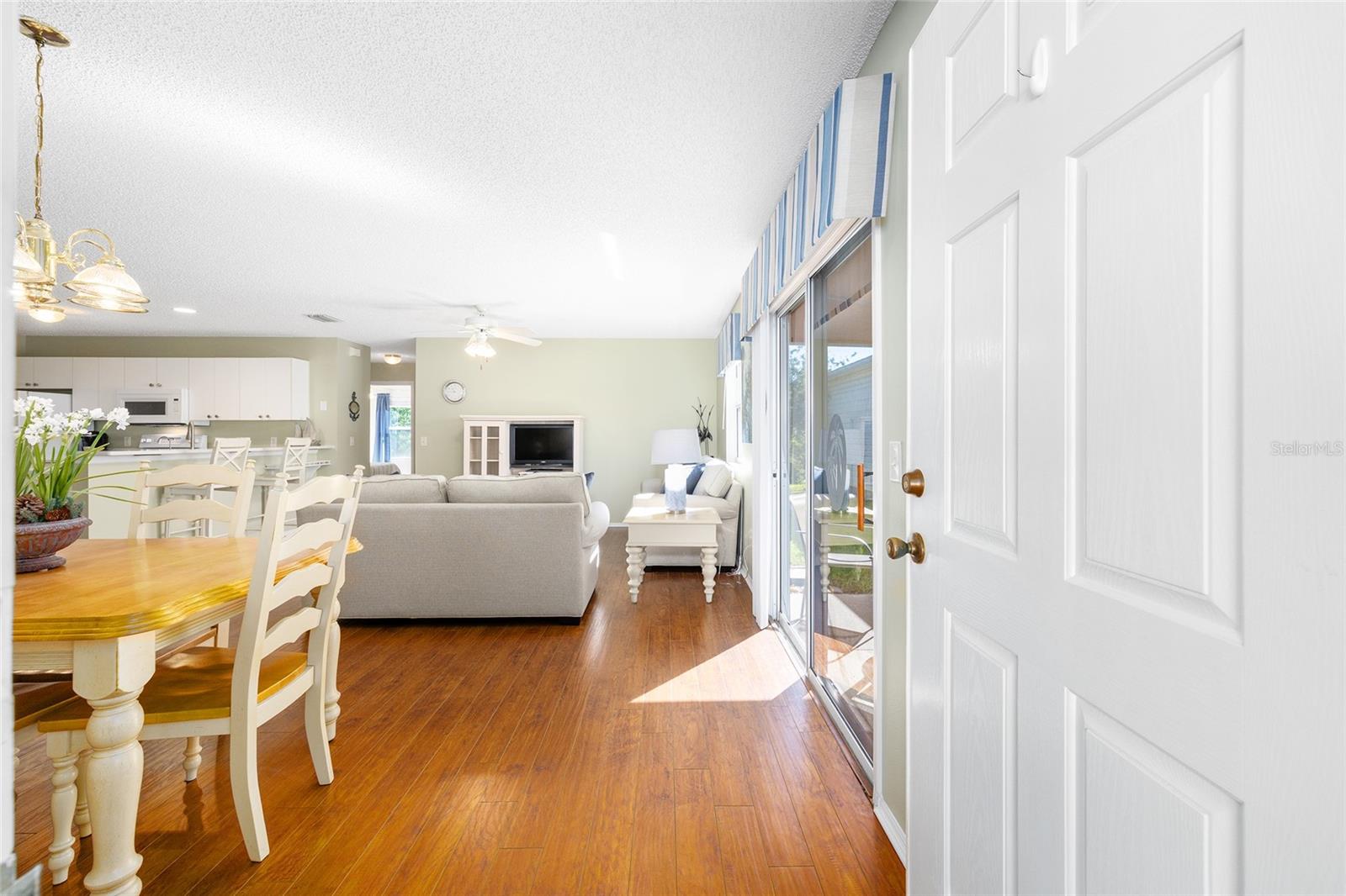 Image 5 of 43 For 16894 94th Sunnybrook Circle