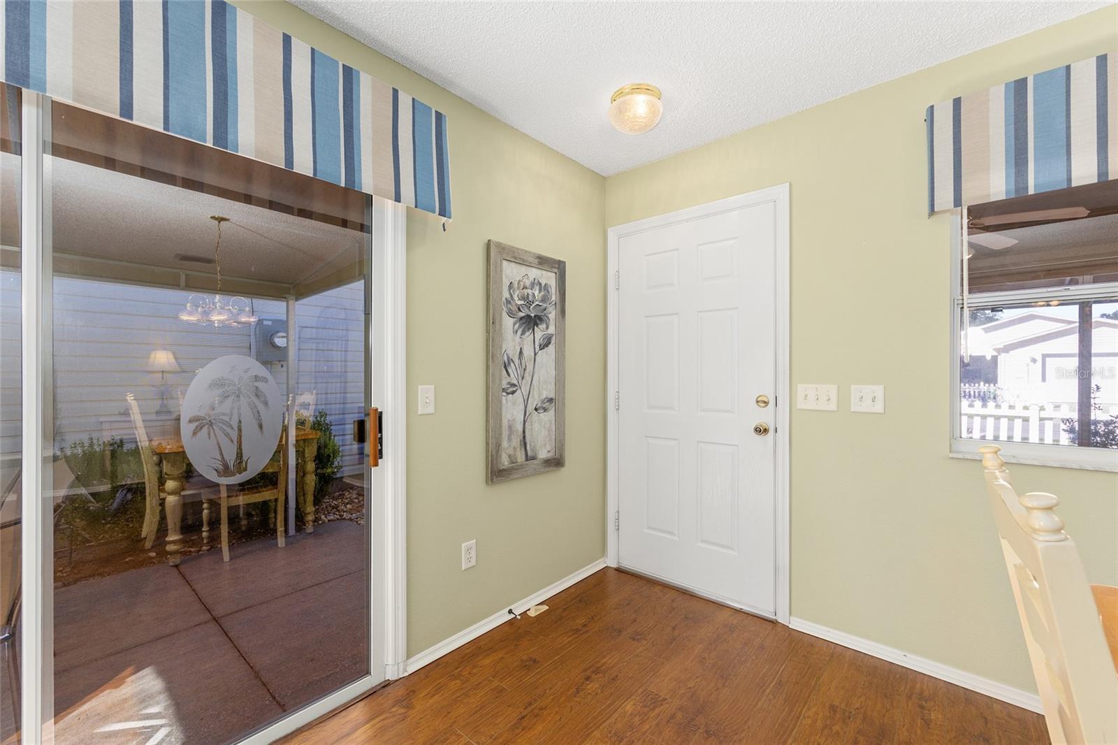 Image 6 of 43 For 16894 94th Sunnybrook Circle