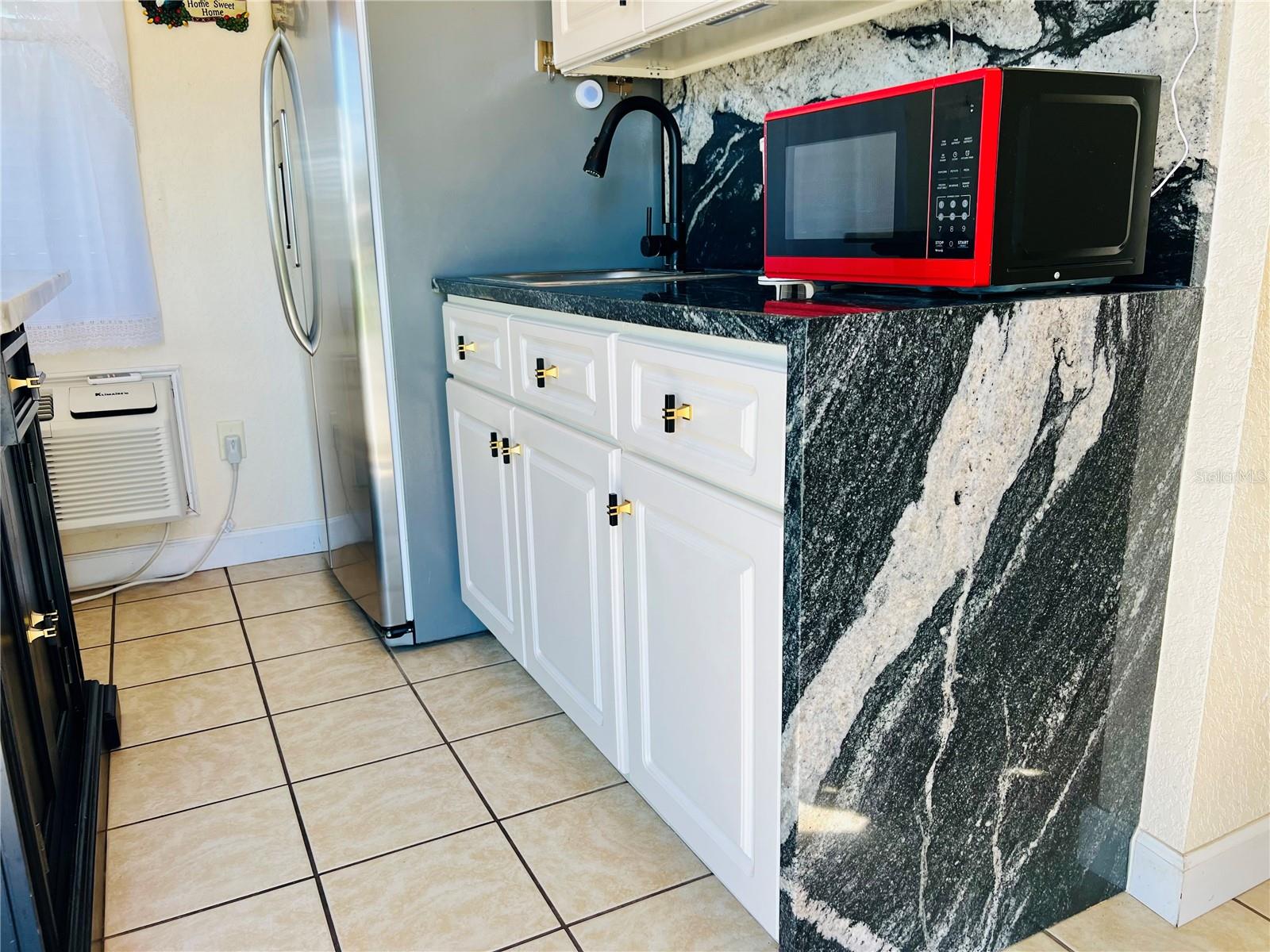 Image 22 of 46 For 9540 49th Terrace