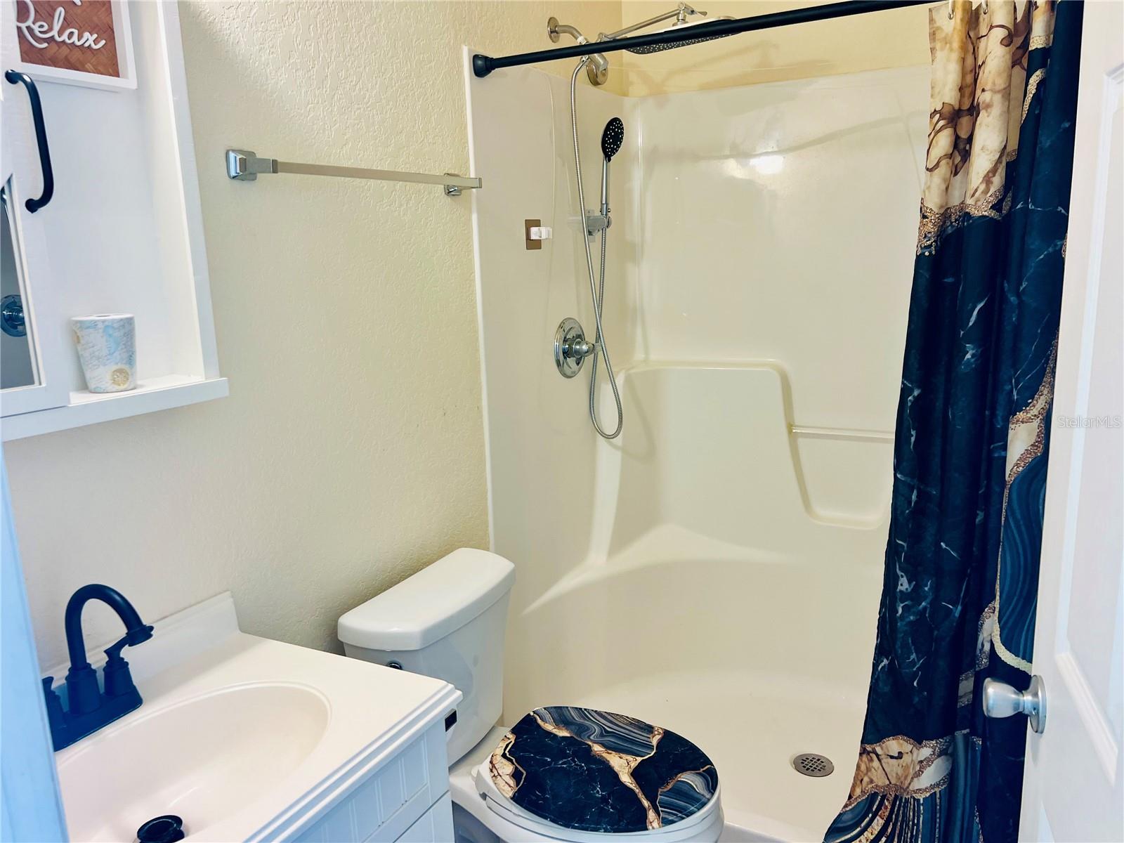 Image 23 of 46 For 9540 49th Terrace