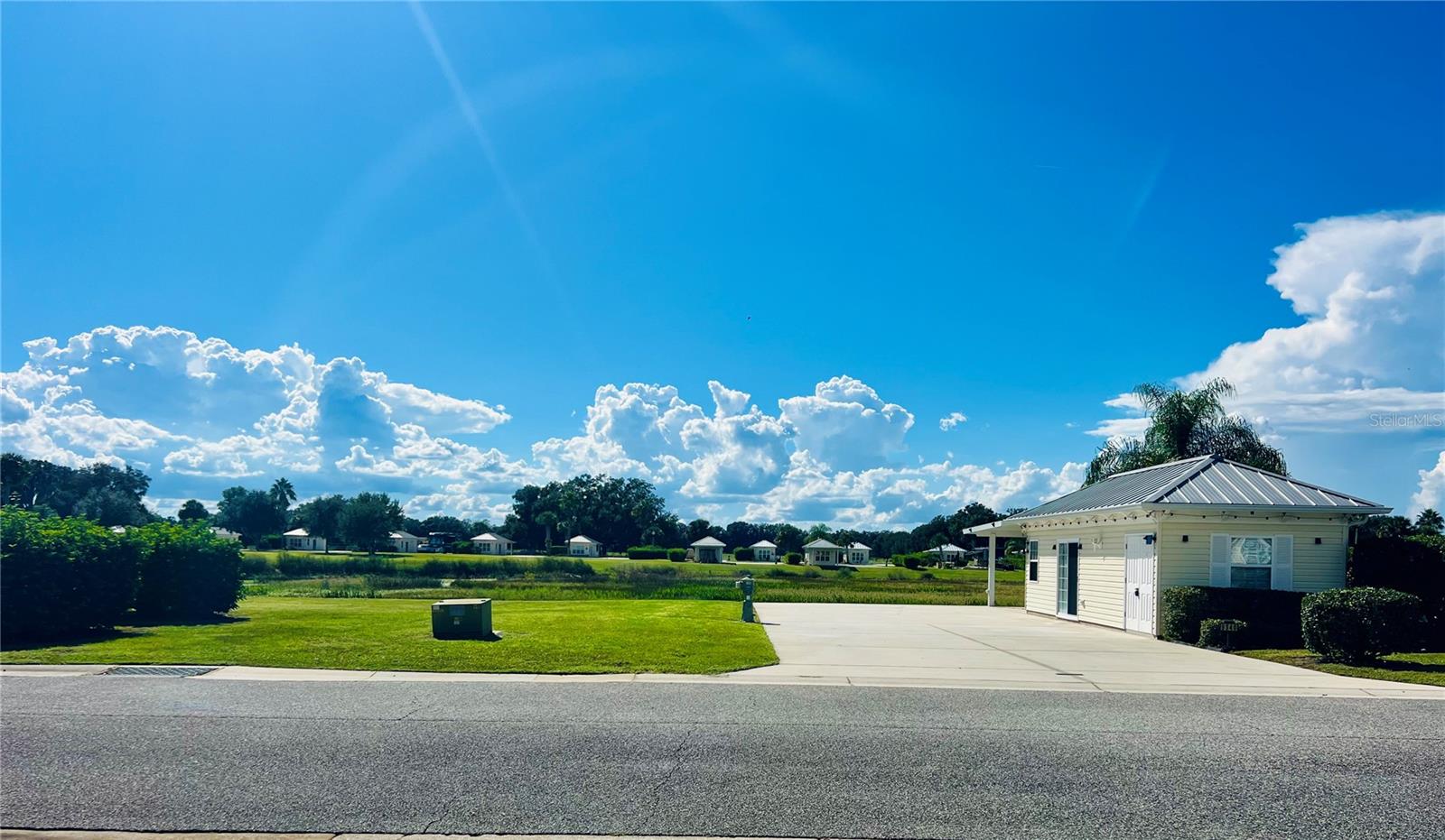 Image 4 of 46 For 9540 49th Terrace