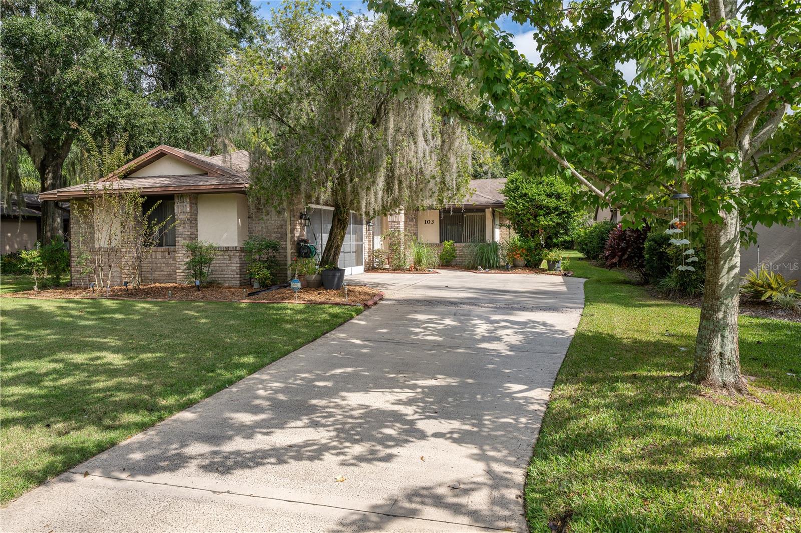 Details for 103 Waterwood Drive, YALAHA, FL 34797