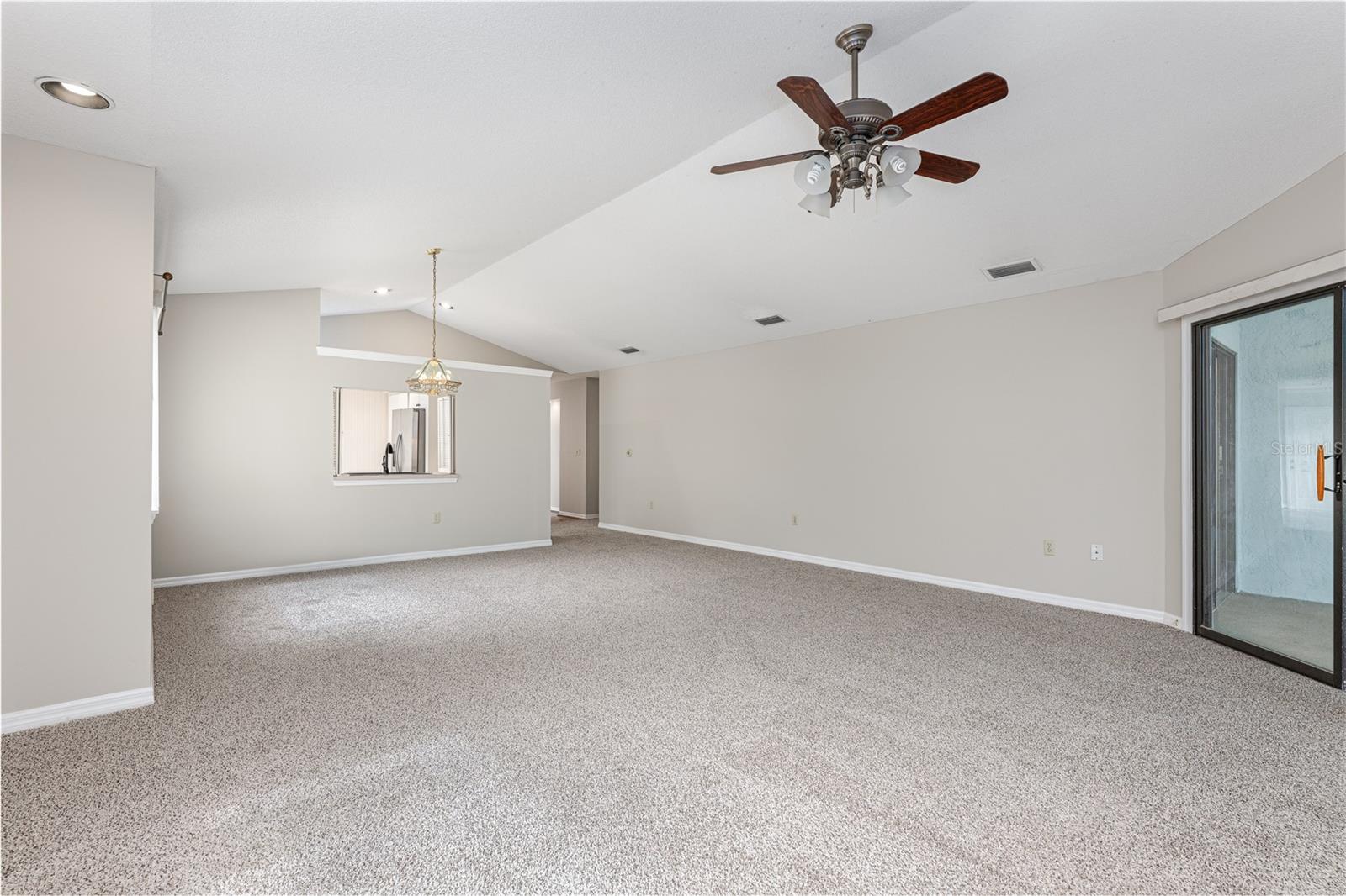 Image 10 of 35 For 103 Waterwood Drive