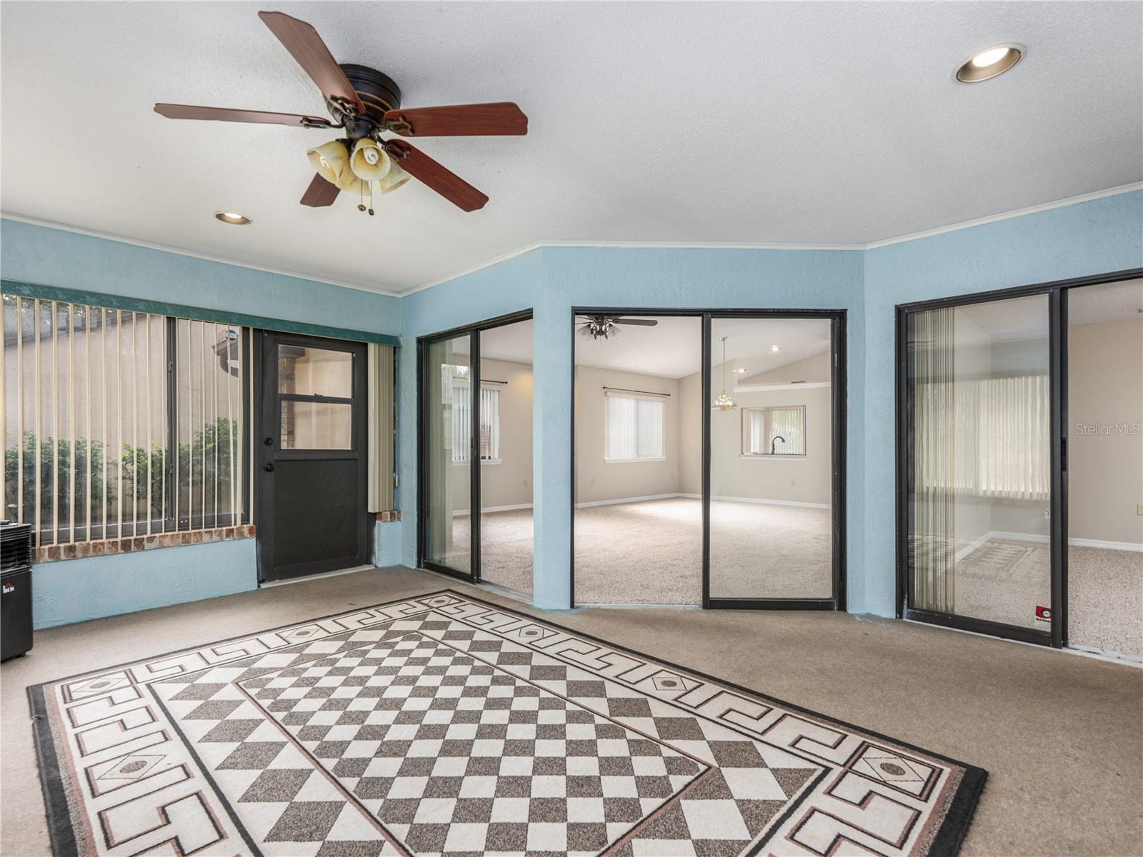 Image 11 of 35 For 103 Waterwood Drive