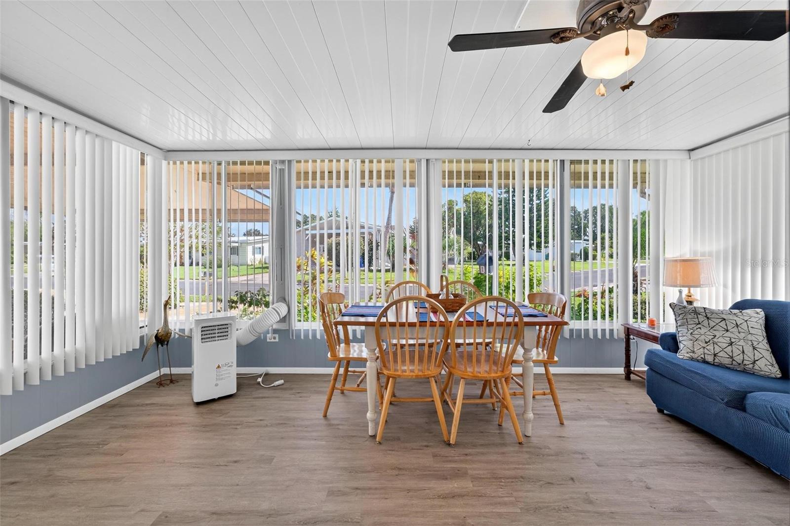 Image 4 of 64 For 2718 Vindale Road