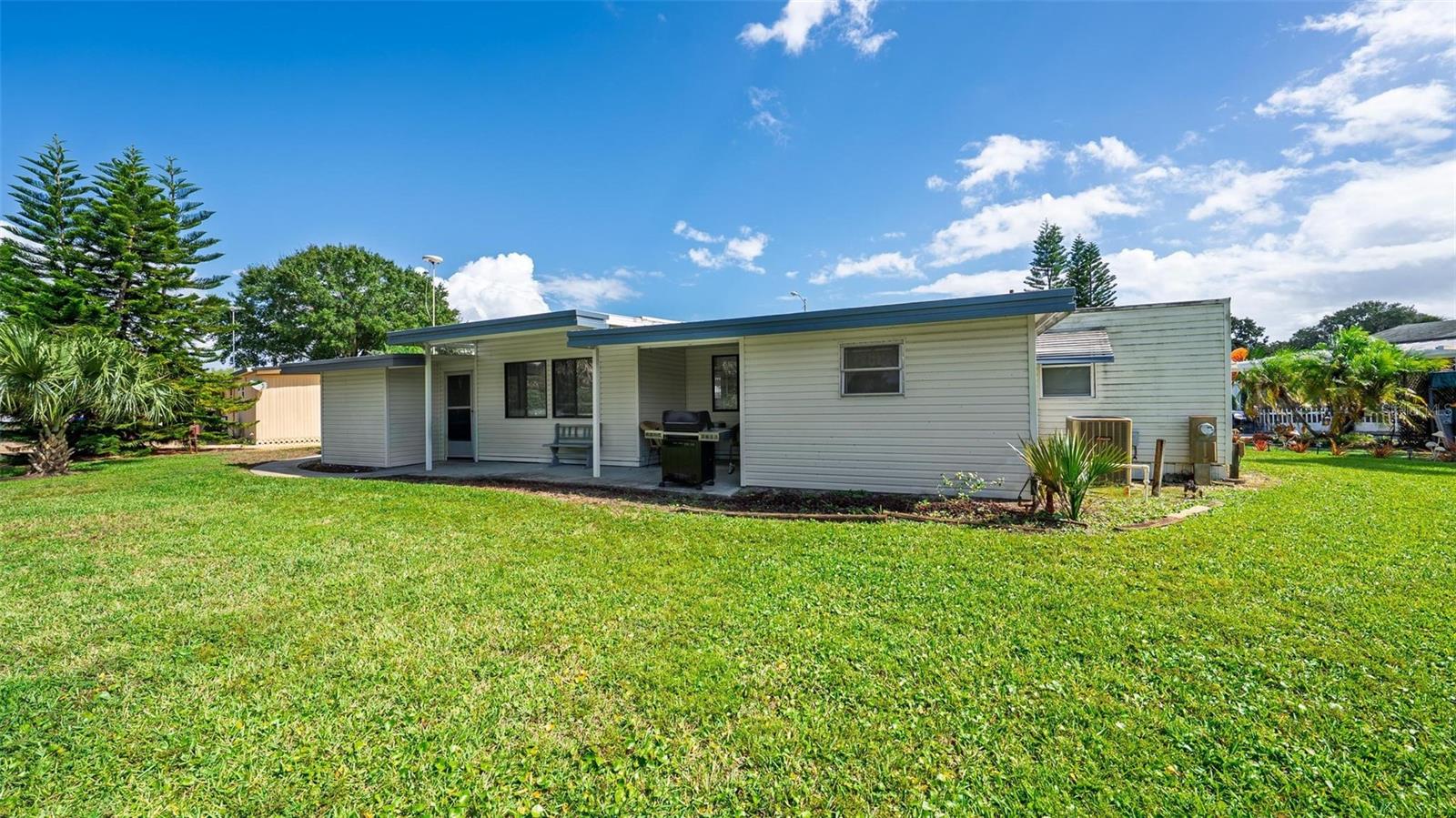 Image 45 of 64 For 2718 Vindale Road