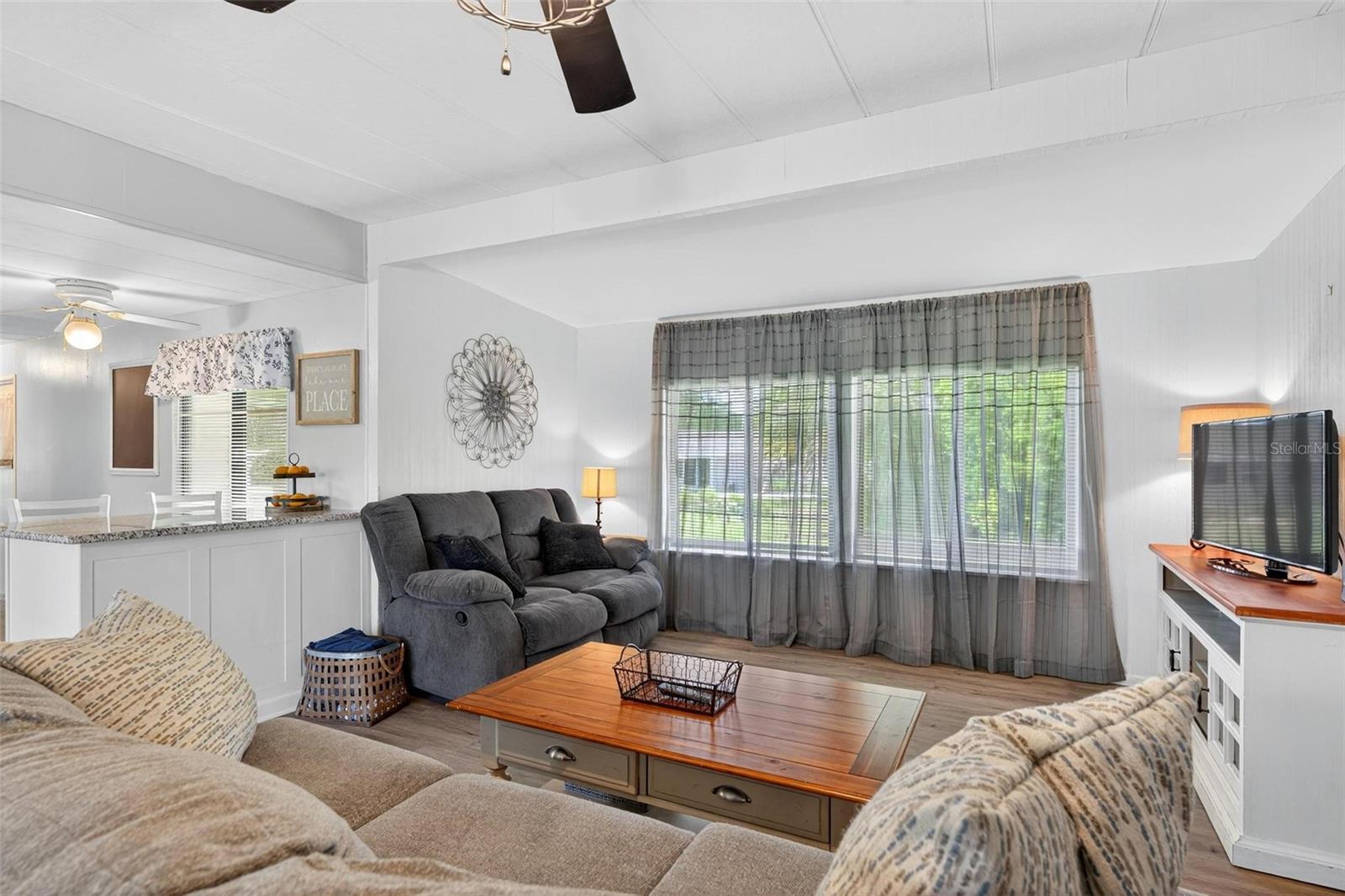 Image 7 of 64 For 2718 Vindale Road