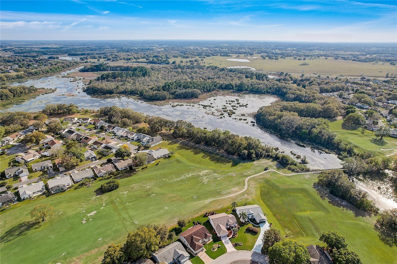 Image 35 of 43 For 25273 Lost Oak Circle