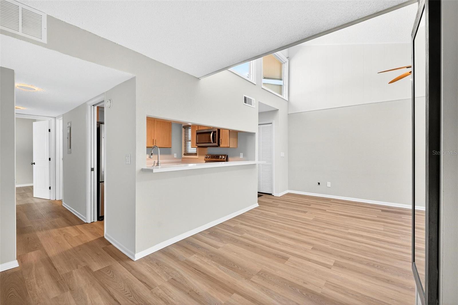 Image 10 of 55 For 1051 Highland Street 5-d