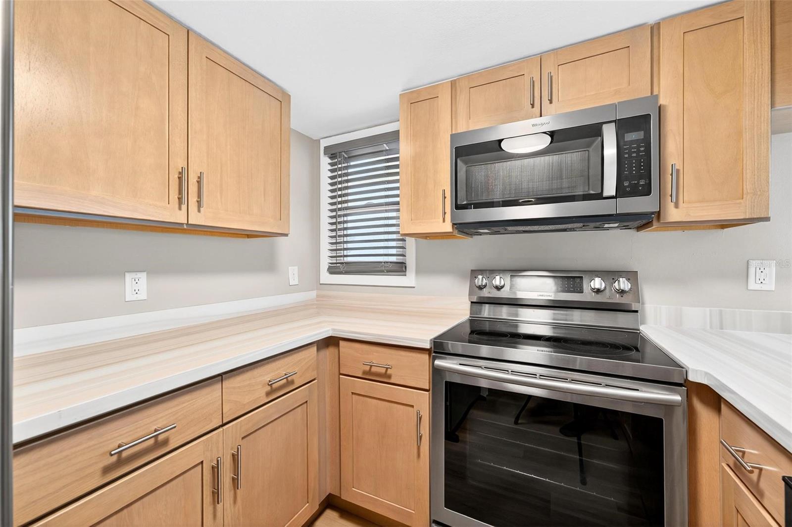 Image 15 of 55 For 1051 Highland Street 5-d