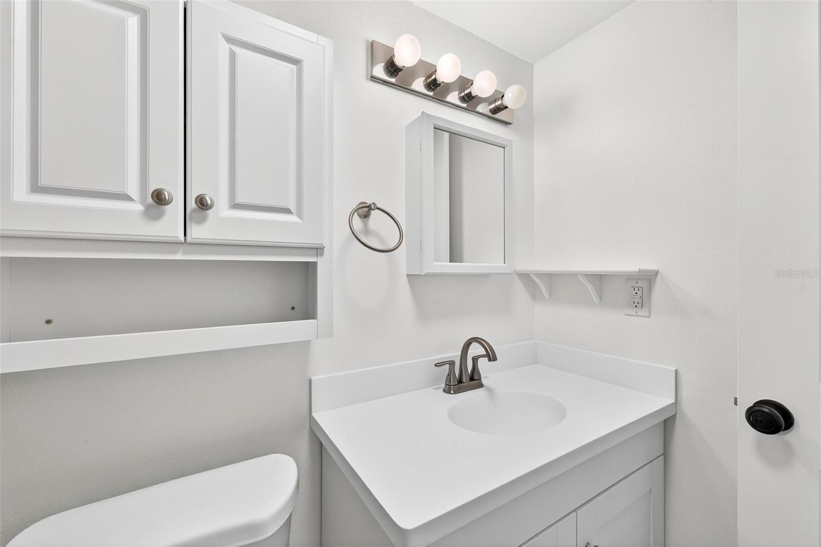 Image 36 of 55 For 1051 Highland Street 5-d
