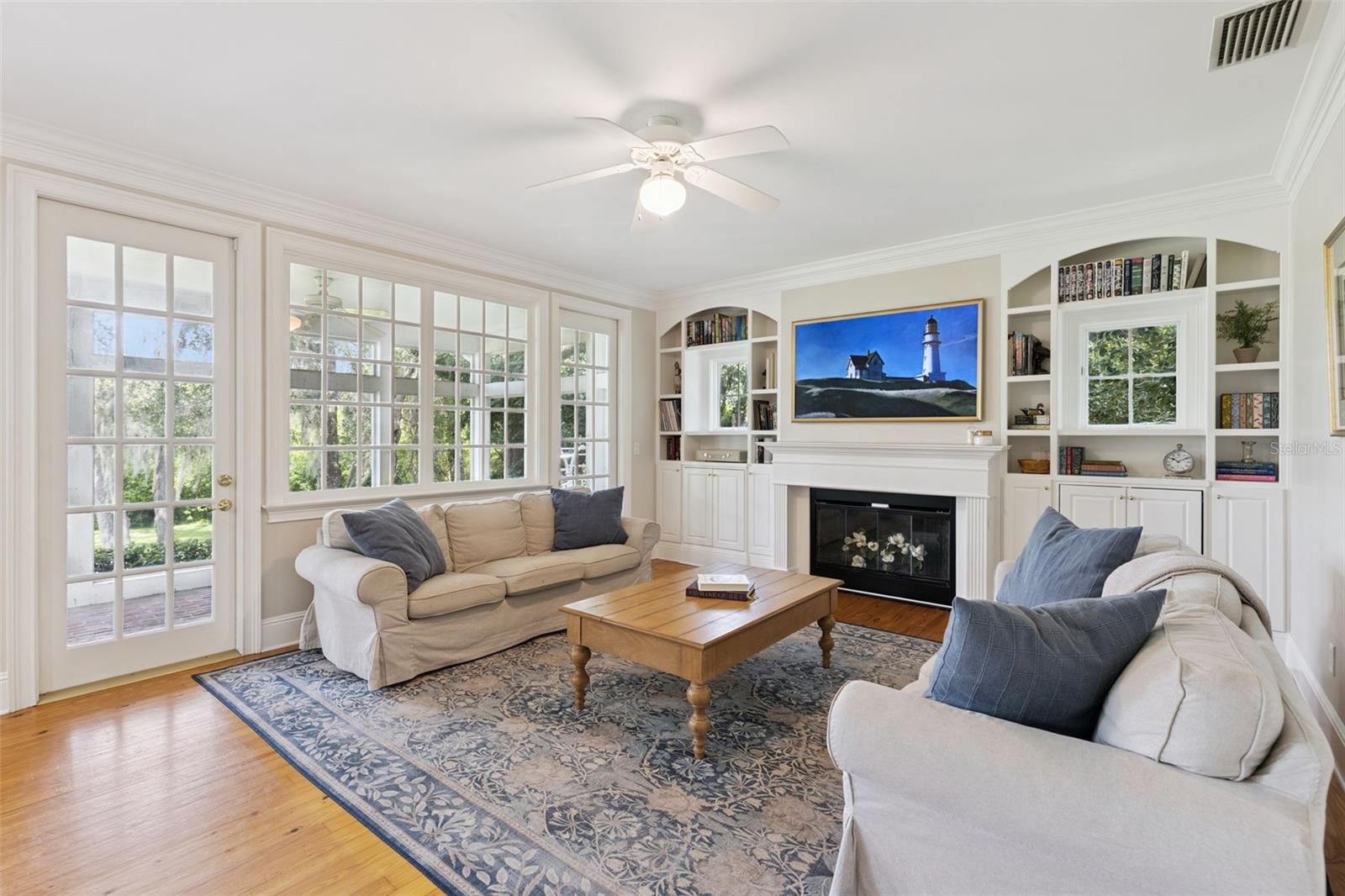 Image 2 of 73 For 1005 Elysium Boulevard