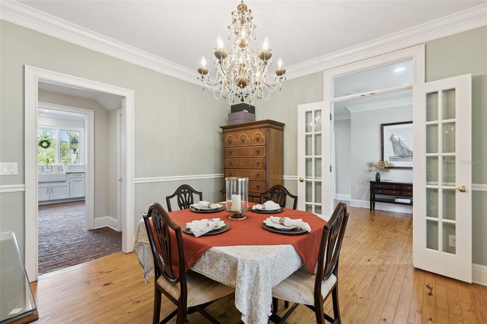 Image 21 of 73 For 1005 Elysium Boulevard