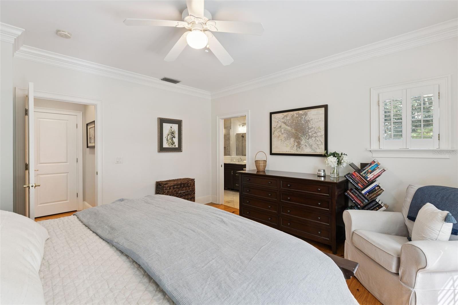 Image 25 of 73 For 1005 Elysium Boulevard