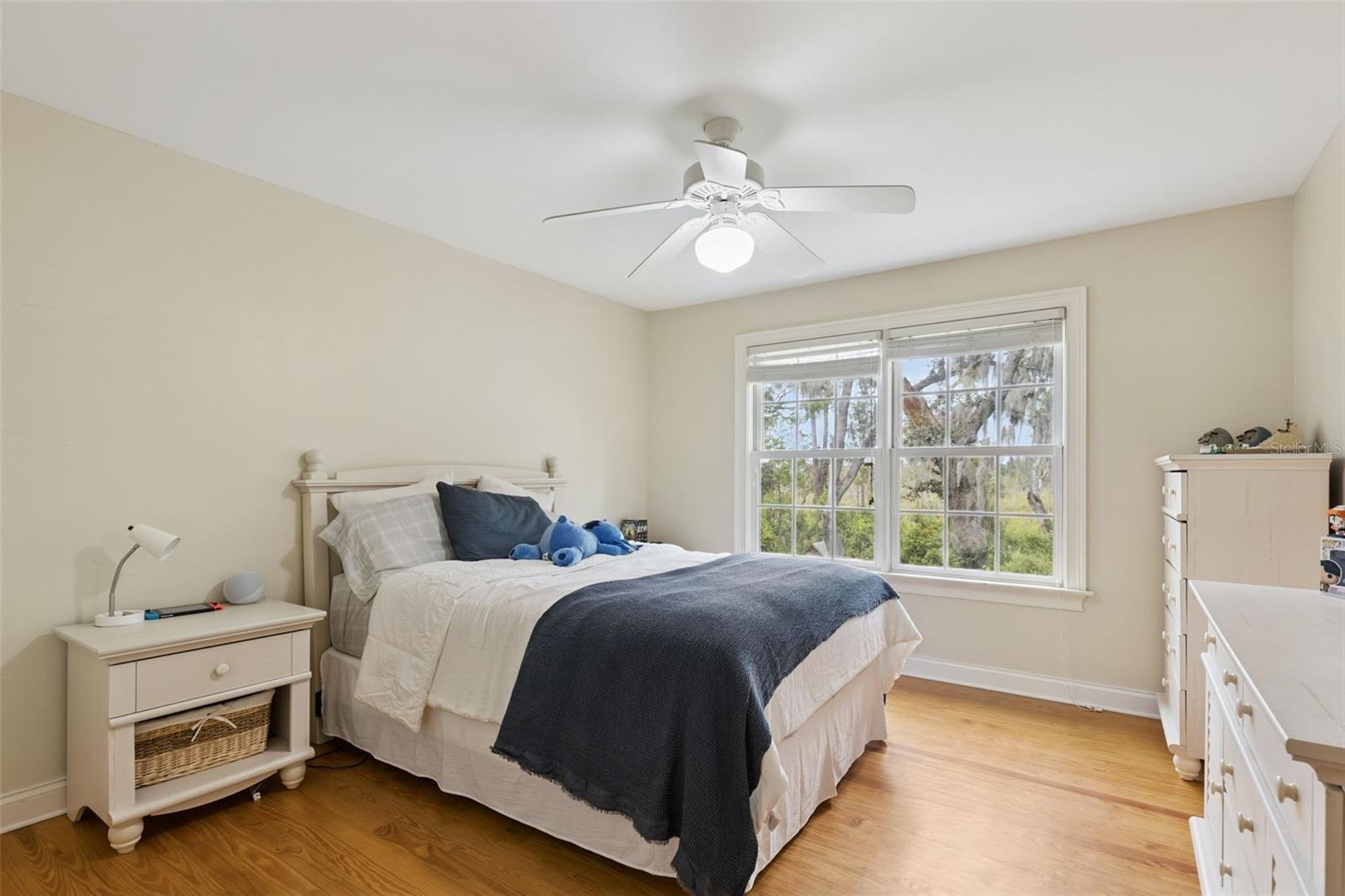 Image 32 of 73 For 1005 Elysium Boulevard