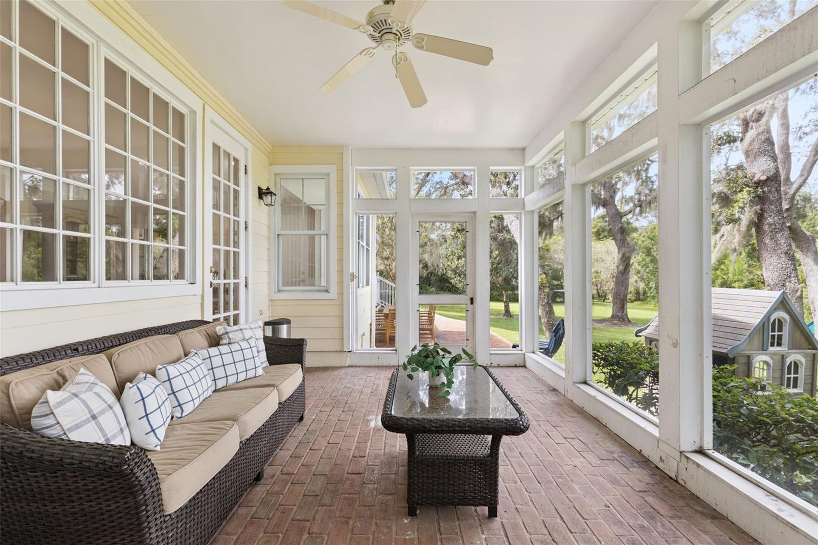 Image 50 of 73 For 1005 Elysium Boulevard