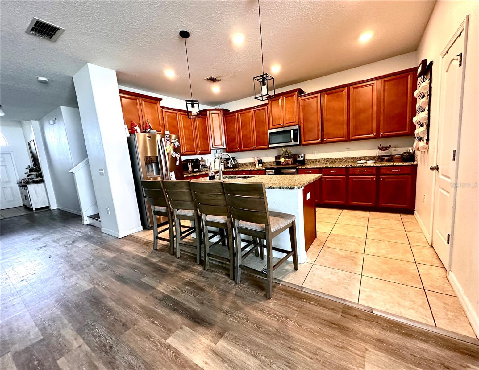 Image 4 of 5 For 4841 Havilland Drive