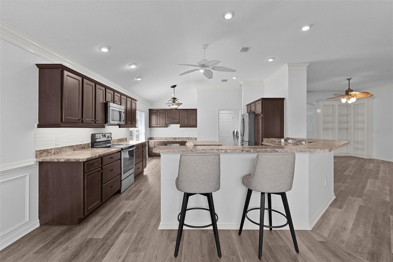 Image 12 of 35 For 3327 Dalkeith Terrace